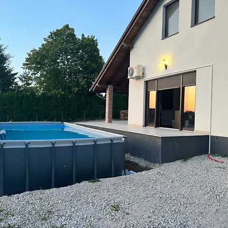 Vikendica Lux Bihac